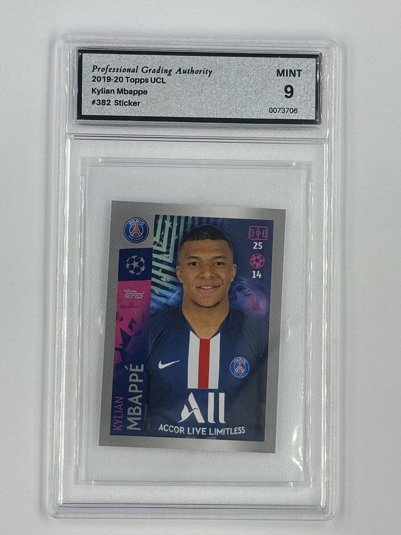 2019-20 Topps UCL Kylian Mbappé #382 Sticker Mint 9