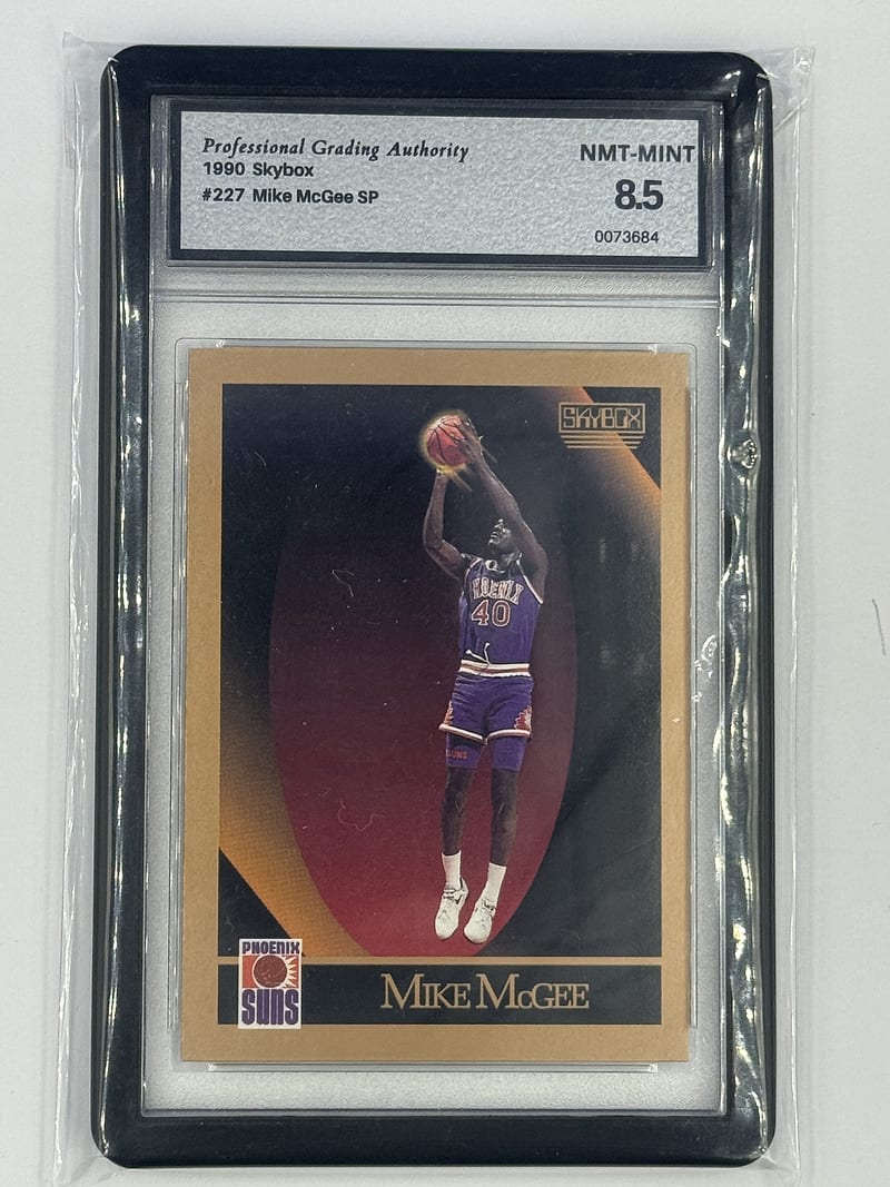 Tarjeta Coleccionable 1990 Skybox #227 Mike McGee SP NMT-MINT 8.5